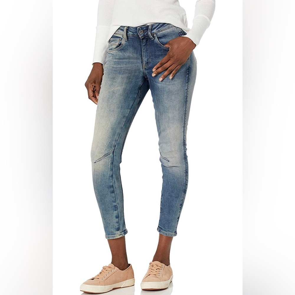 Women’s skinny jeans